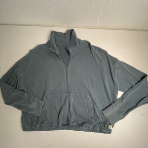 Vuori Slate Gray Half-Zip Hoodie